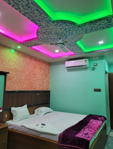 AC Deluxe Double Bed-110